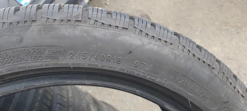 Гуми Зимни 245/40R18, снимка 11 - Гуми и джанти - 30919399