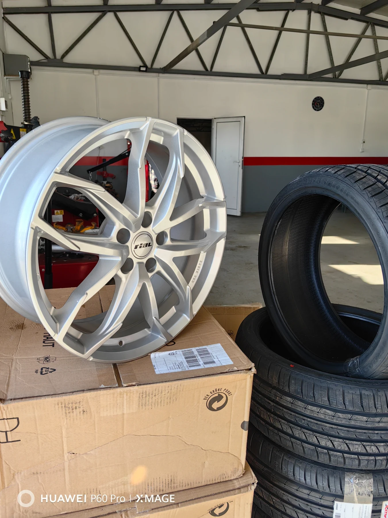 ���� � ������ 235/35R19 | Mobile.bg � ����������� 2