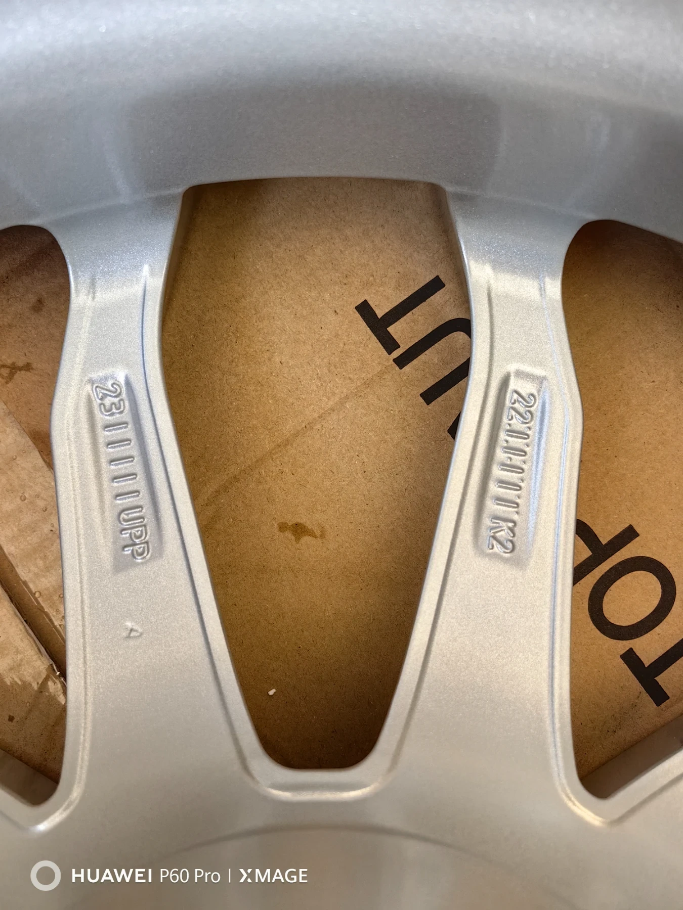 ���� � ������ 235/35R19 | Mobile.bg � ����������� 4