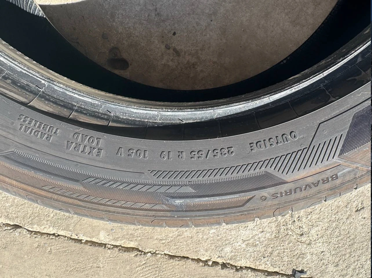 Гуми Летни 235/55R19, снимка 3 - Гуми и джанти - 55838968