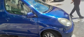 Toyota Yaris verso 1.3 VVT-I, снимка 2