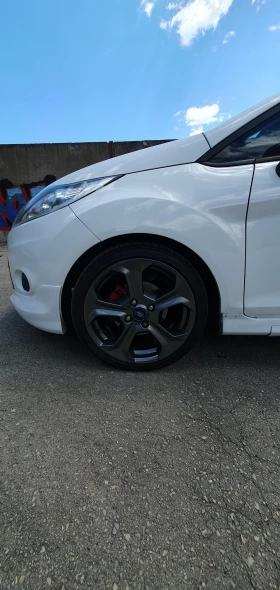 Ford Fiesta, снимка 10