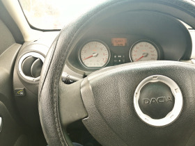 Dacia Sandero Бензин /Газ, снимка 6 - Автомобили и джипове - 44116295