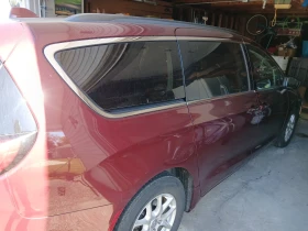 Chrysler Pacifica 8 passengers, снимка 4