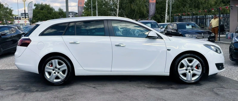 Opel Insignia ECO-FLEX 2.0D 120HP, снимка 4 - Автомобили и джипове - 46833242