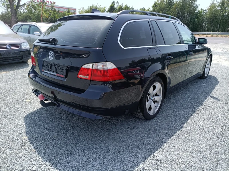 BMW 523  газ автомат навигация, снимка 3 - Автомобили и джипове - 47343216