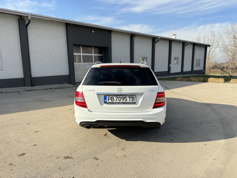 Mercedes-Benz C 220 AMG Package Facelift, снимка 7 - Автомобили и джипове - 48544886