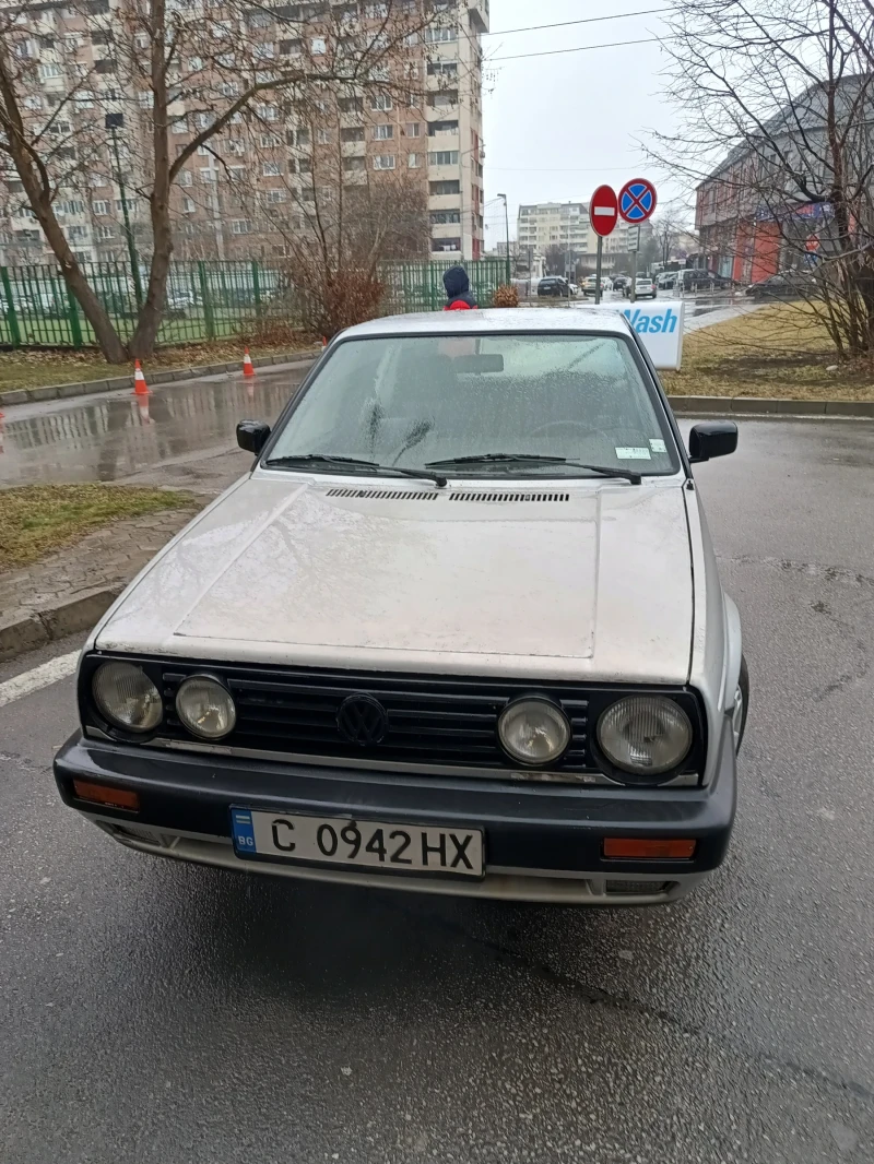 VW Golf 1.6 Gas, снимка 4 - Автомобили и джипове - 49324502