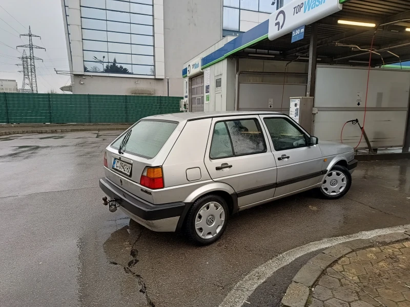 VW Golf 1.6 Gas, снимка 7 - Автомобили и джипове - 49324502