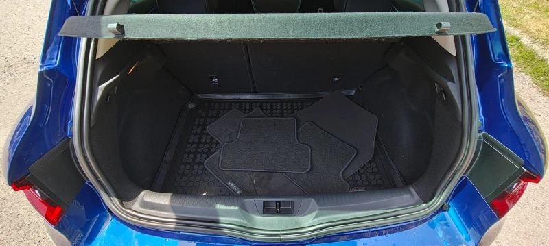 Renault Megane 1.6 TURBO GT, снимка 16 - Автомобили и джипове - 52261064