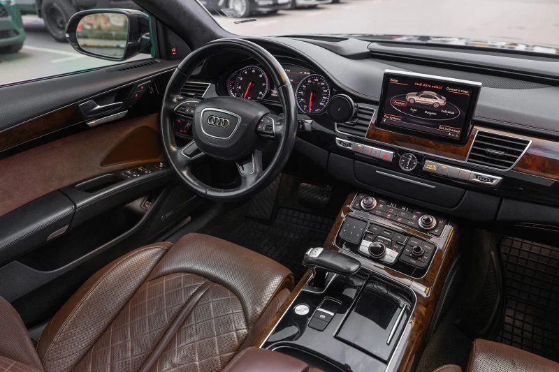 Audi A8, снимка 10 - Автомобили и джипове - 52209867