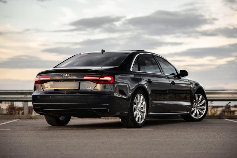 Audi A8, снимка 2 - Автомобили и джипове - 52209867