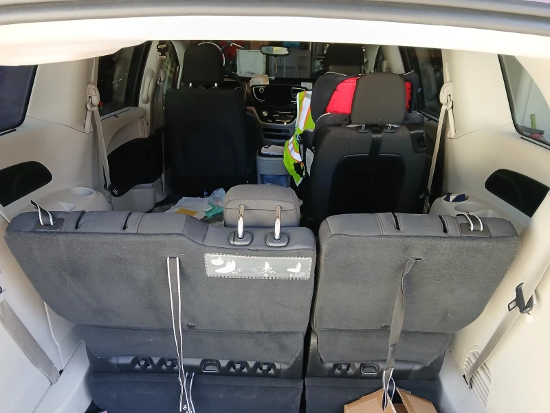 Chrysler Pacifica 8 passengers, снимка 12 - Автомобили и джипове - 52283839