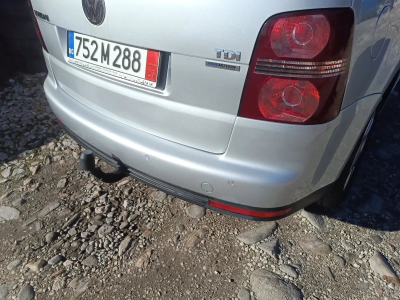 VW Touran 1.9 TDI 7 местен , снимка 13 - Автомобили и джипове - 52422397