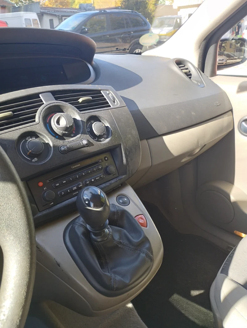 Renault Scenic Renault Megane Scenik 1.9 DCI, снимка 3 - Автомобили и джипове - 52657139