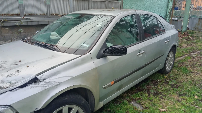 Renault Laguna, снимка 4 - Автомобили и джипове - 52514487