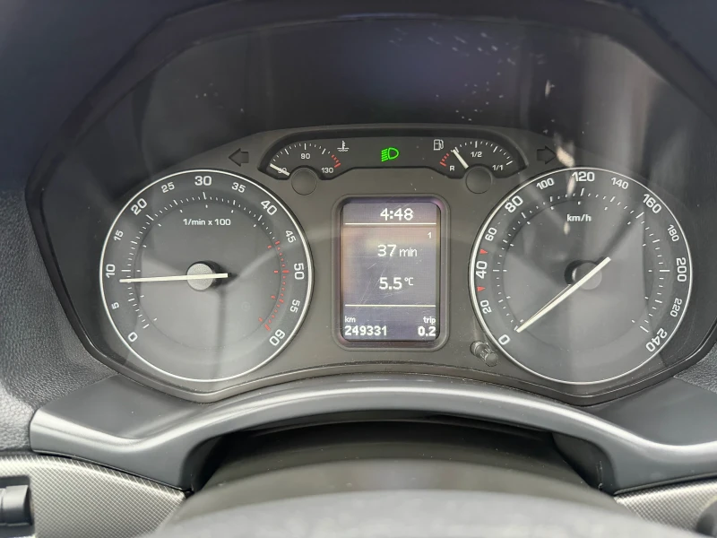 Skoda Octavia 1.9TDI-105PS-ПЕЧКА , снимка 13 - Автомобили и джипове - 52863106