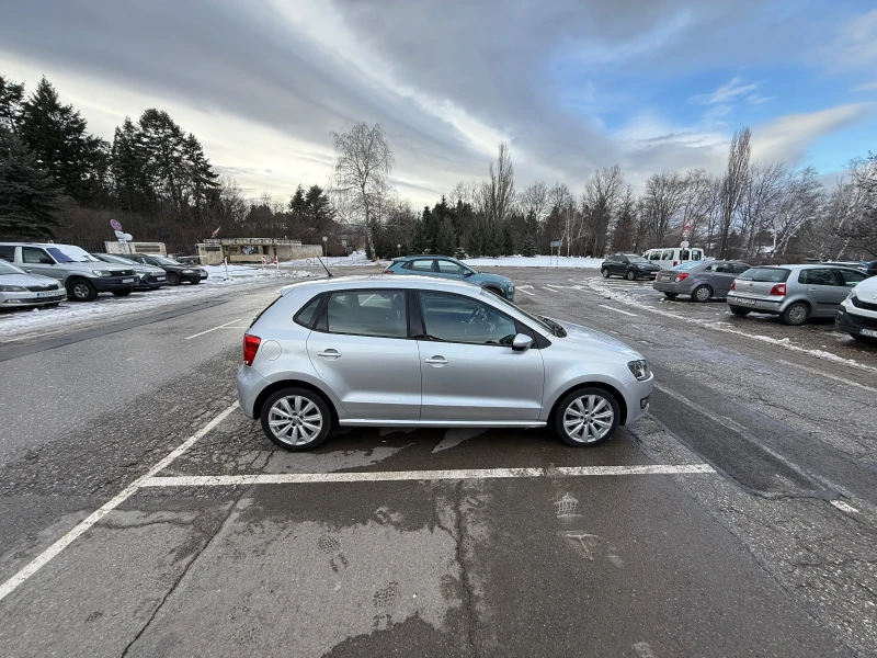 VW Polo 1.6TDI 90кс, снимка 2 - Автомобили и джипове - 53054601