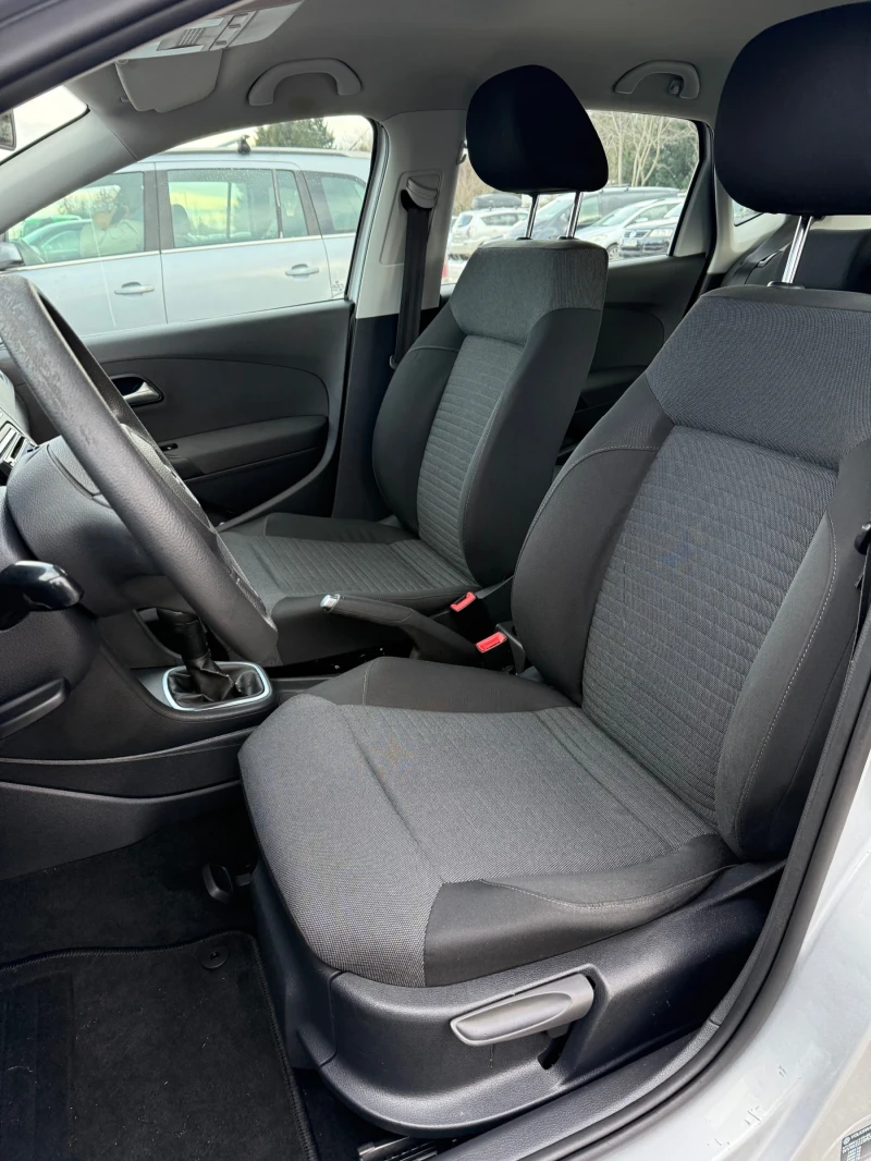 VW Polo 1.6TDI 90кс, снимка 7 - Автомобили и джипове - 53054601
