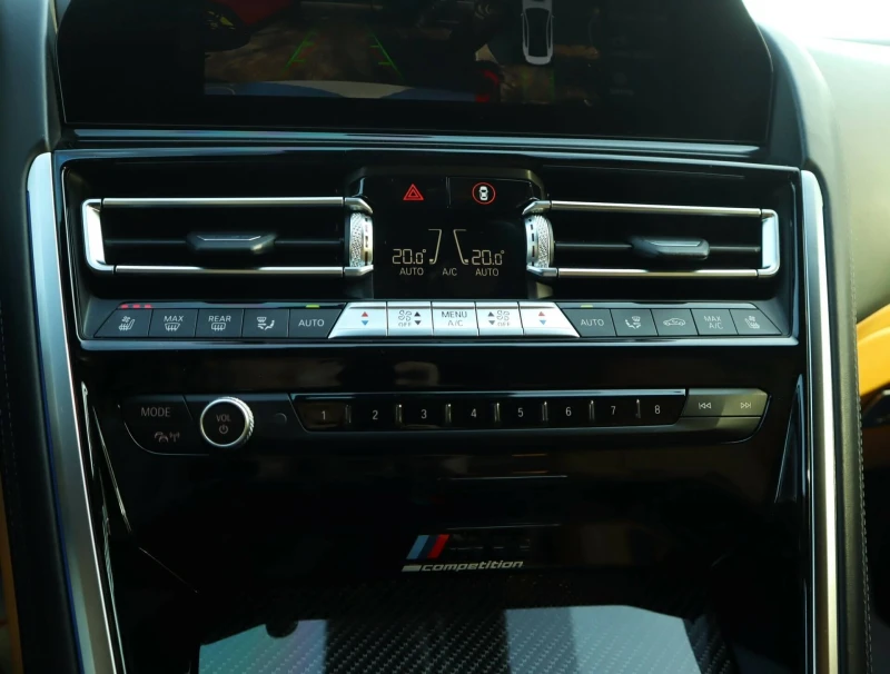 BMW M8 Competition/GrandCoupe/Bower&Wilkins/Камера 360/Hu, снимка 12 - Автомобили и джипове - 53166502