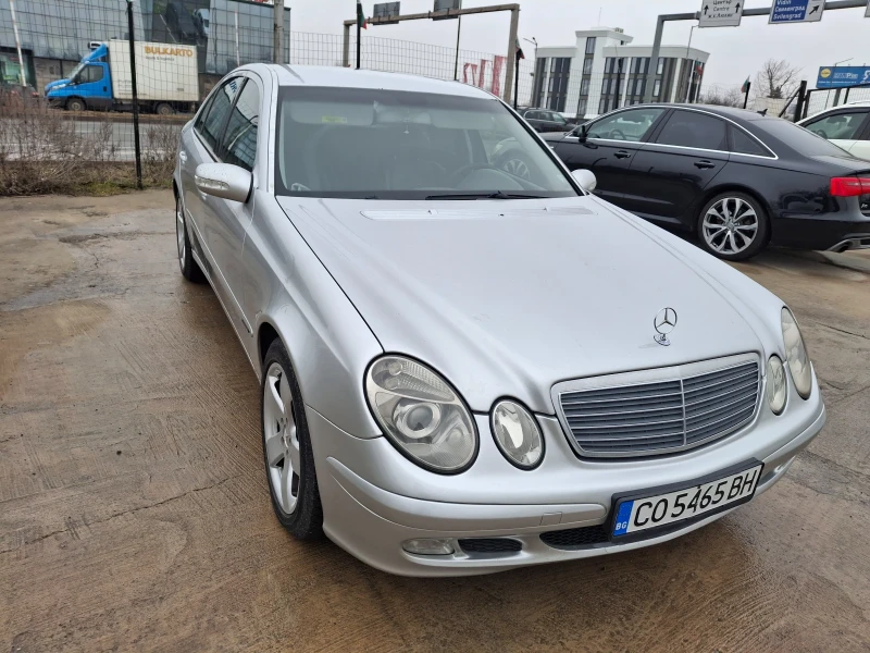 Mercedes-Benz E 200 CDI, снимка 2 - Автомобили и джипове - 53256016