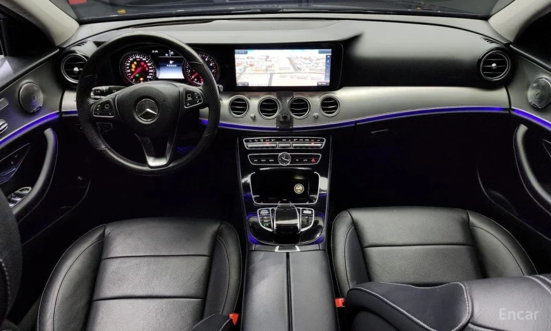 Mercedes-Benz E 200, снимка 7 - Автомобили и джипове - 53374017