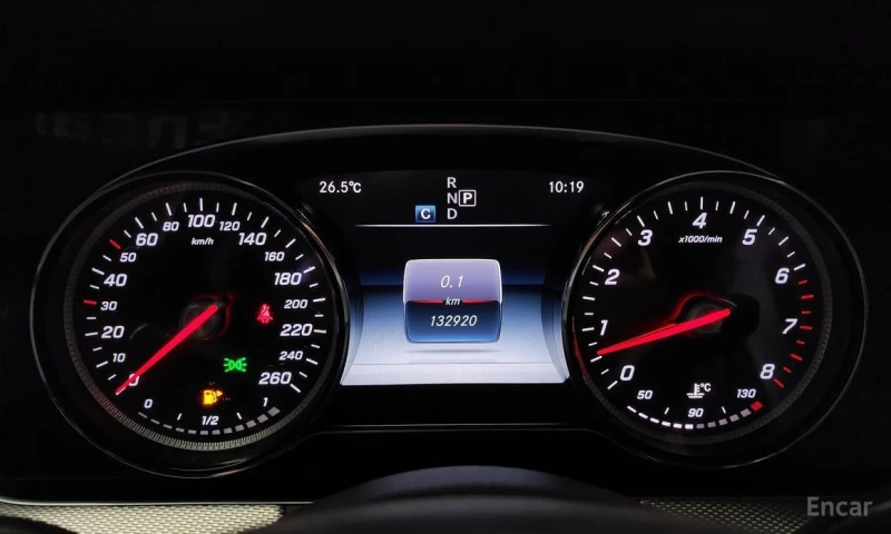 Mercedes-Benz E 200, снимка 8 - Автомобили и джипове - 53374017