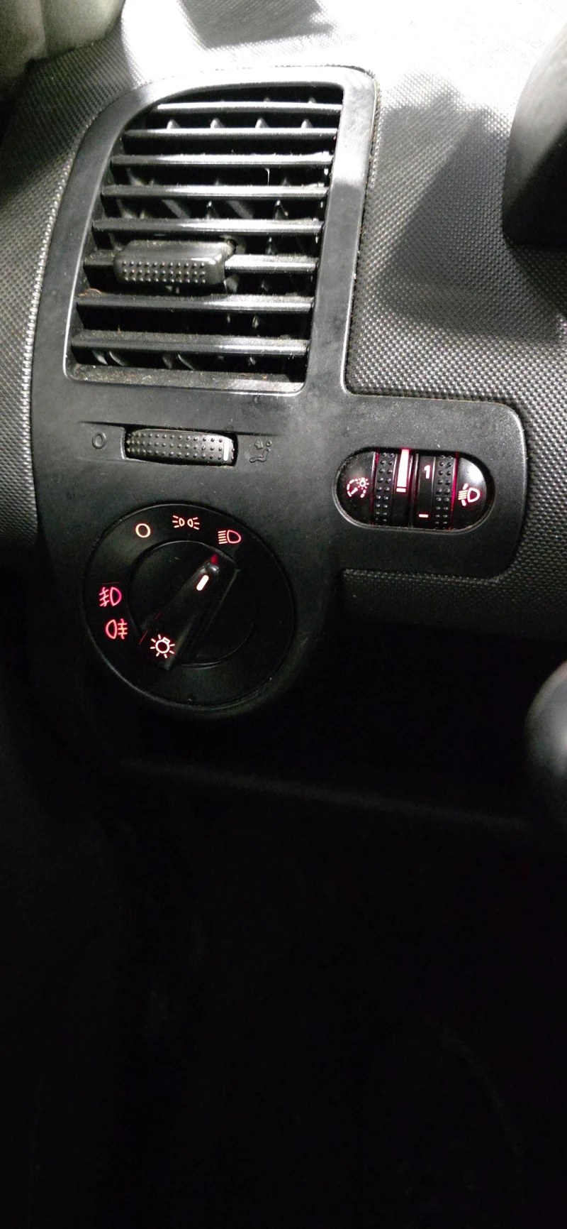 VW Polo, снимка 3 - Автомобили и джипове - 53396228