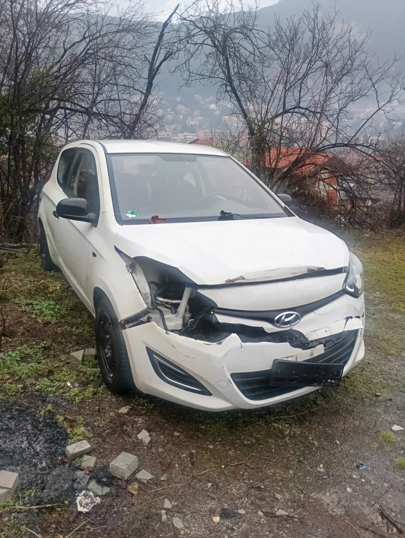 Hyundai I20 1.2, снимка 2 - Автомобили и джипове - 53482300