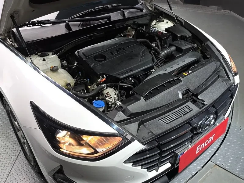 Hyundai Sonata 2.0 LPG - САМО 30% АВАНС, снимка 11 - Автомобили и джипове - 56562862