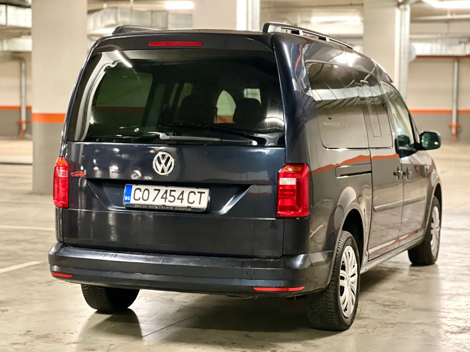 VW Caddy Maxi-2.0TDI- лизинг през Уникредит по 365лв   - изображение 4