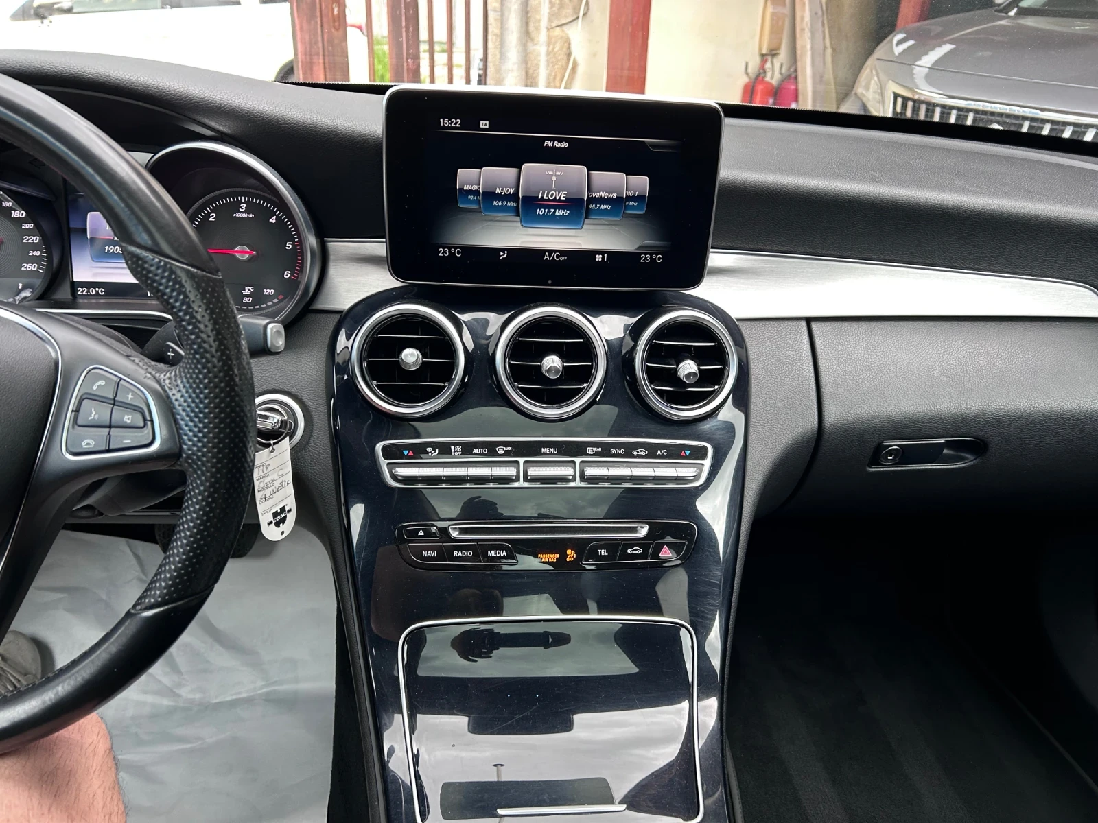 Mercedes-Benz C 220 d AMG PREMIUM 4MATIC - изображение 9