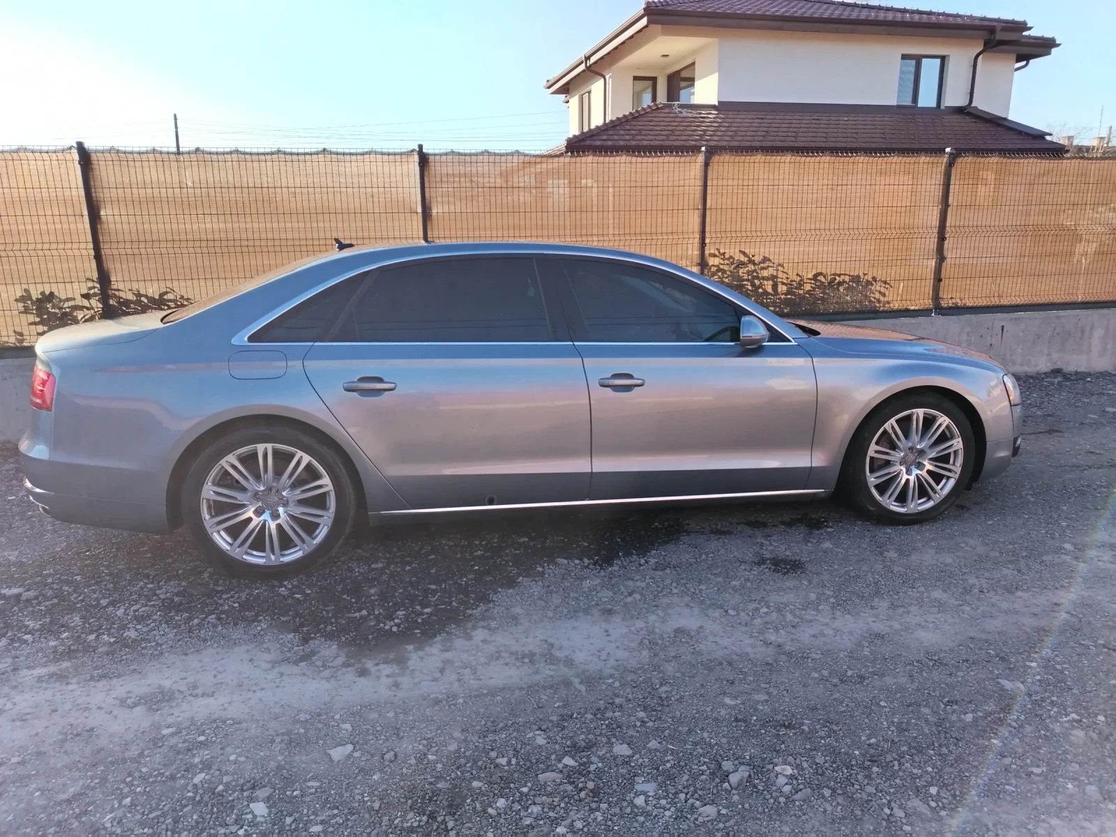 Audi A8  - изображение 8