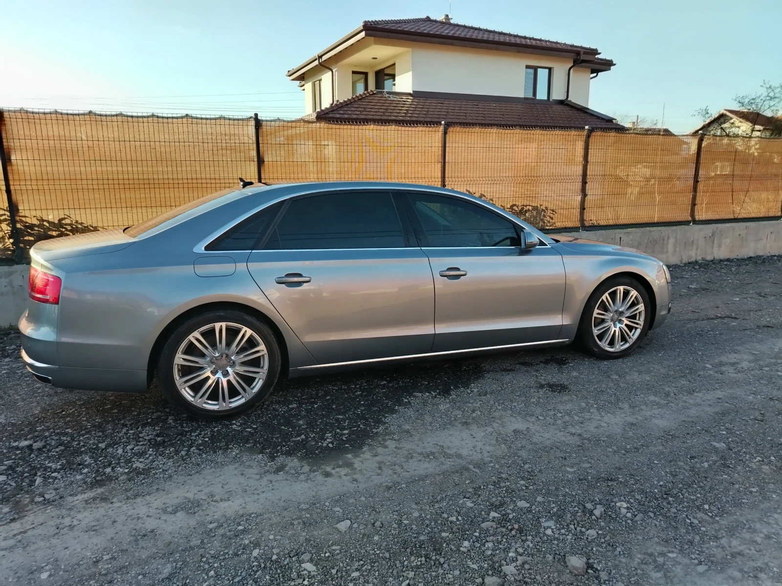 Audi A8  - изображение 5