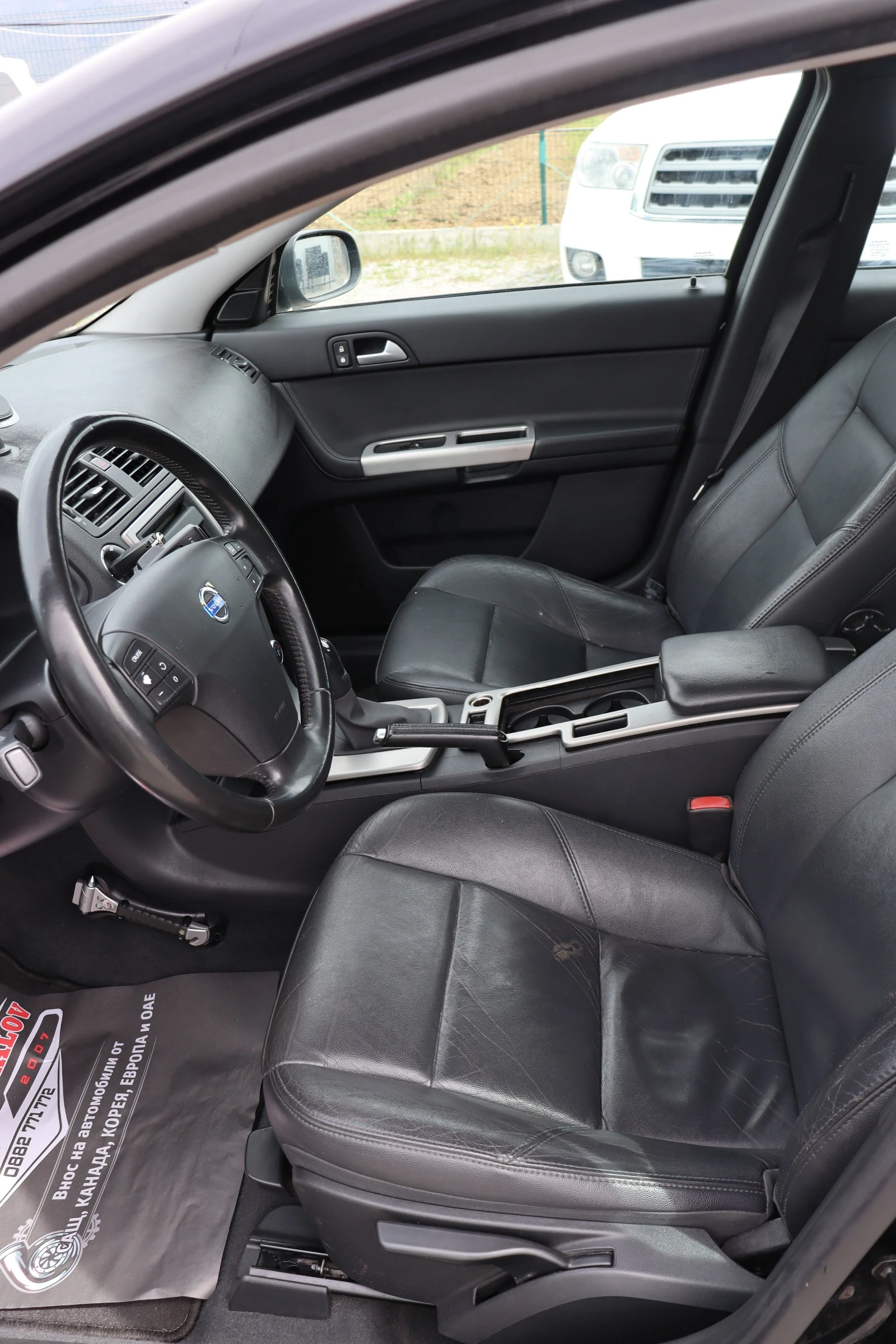 Volvo S40 2.0* 136* k.c - изображение 9