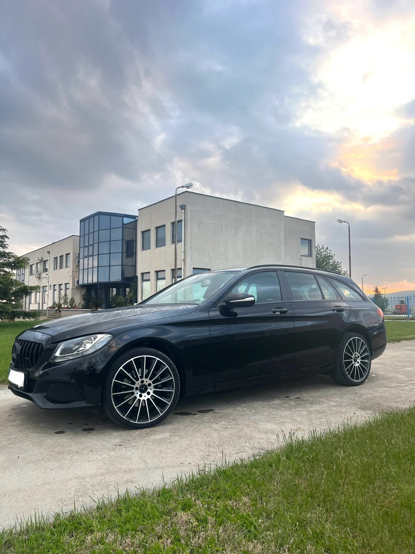 Mercedes-Benz C 220  - изображение 2
