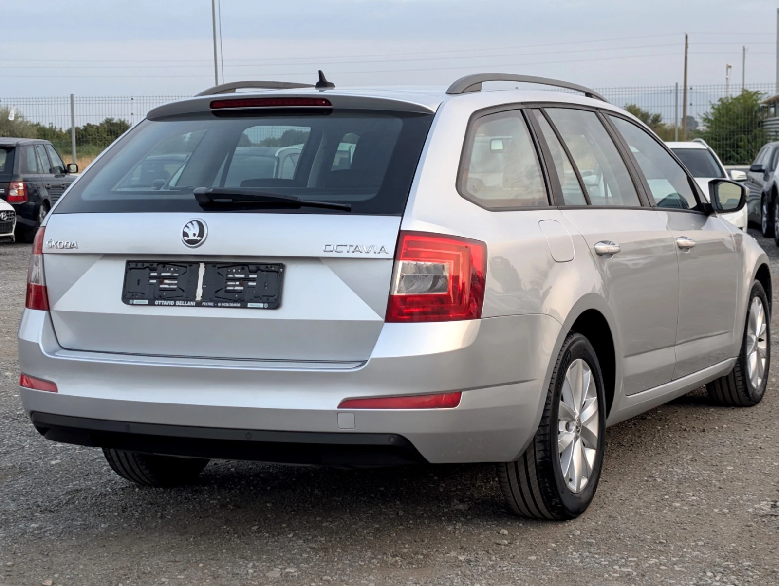 Skoda Octavia 1.6TDi DSG7 2014г. Топ Състояние - изображение 3