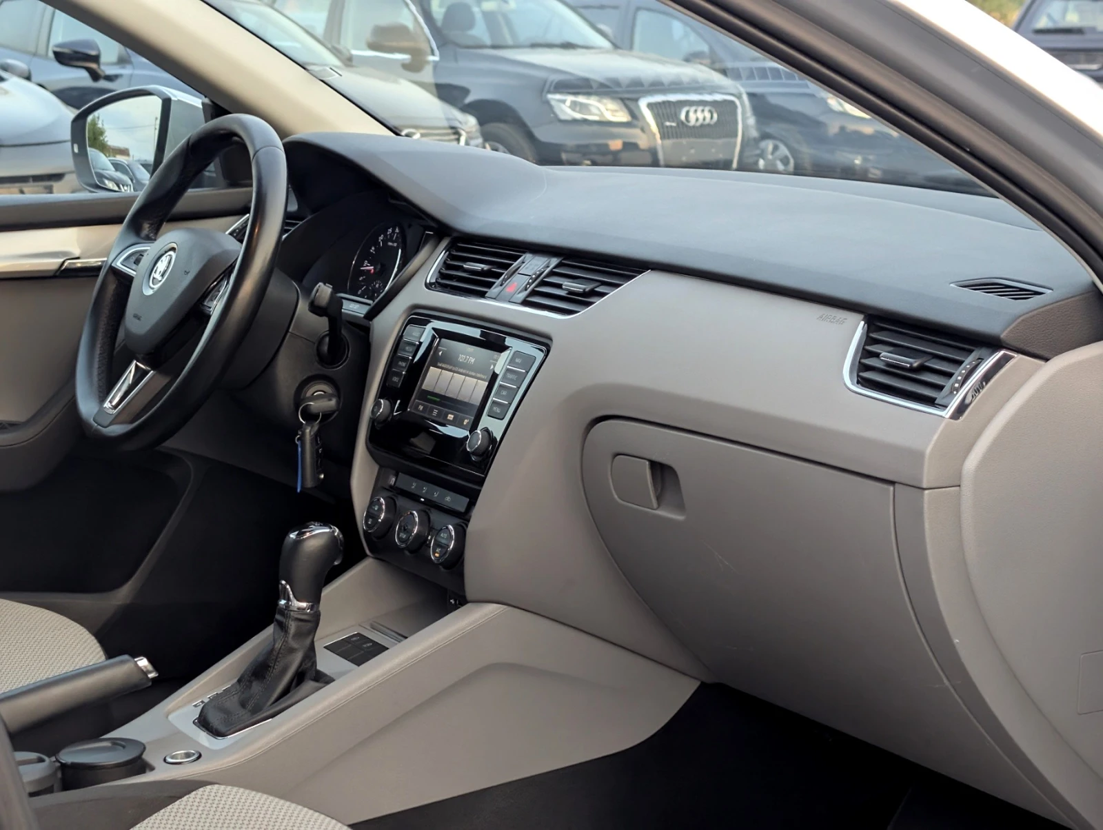 Skoda Octavia 1.6TDi DSG7 2014.   | Mobile.bg   13