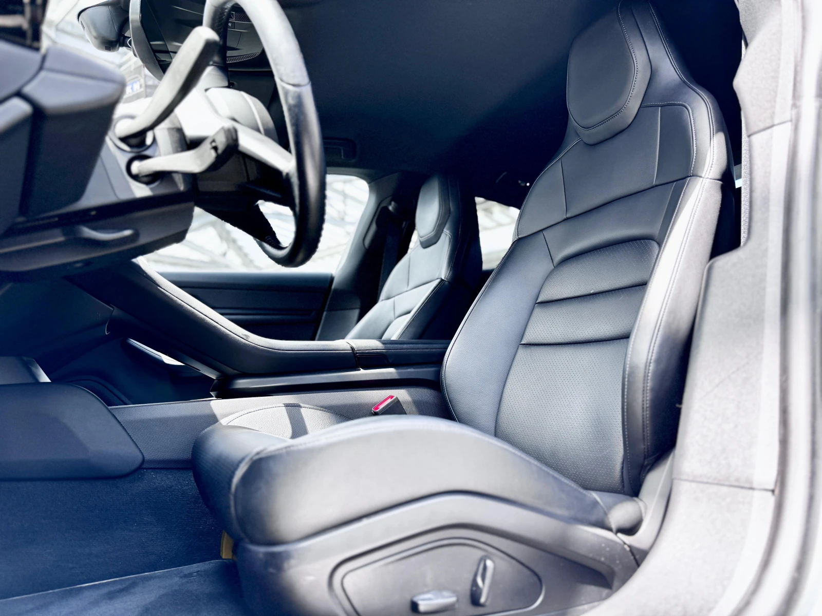 Porsche Taycan 4S Plus - изображение 4