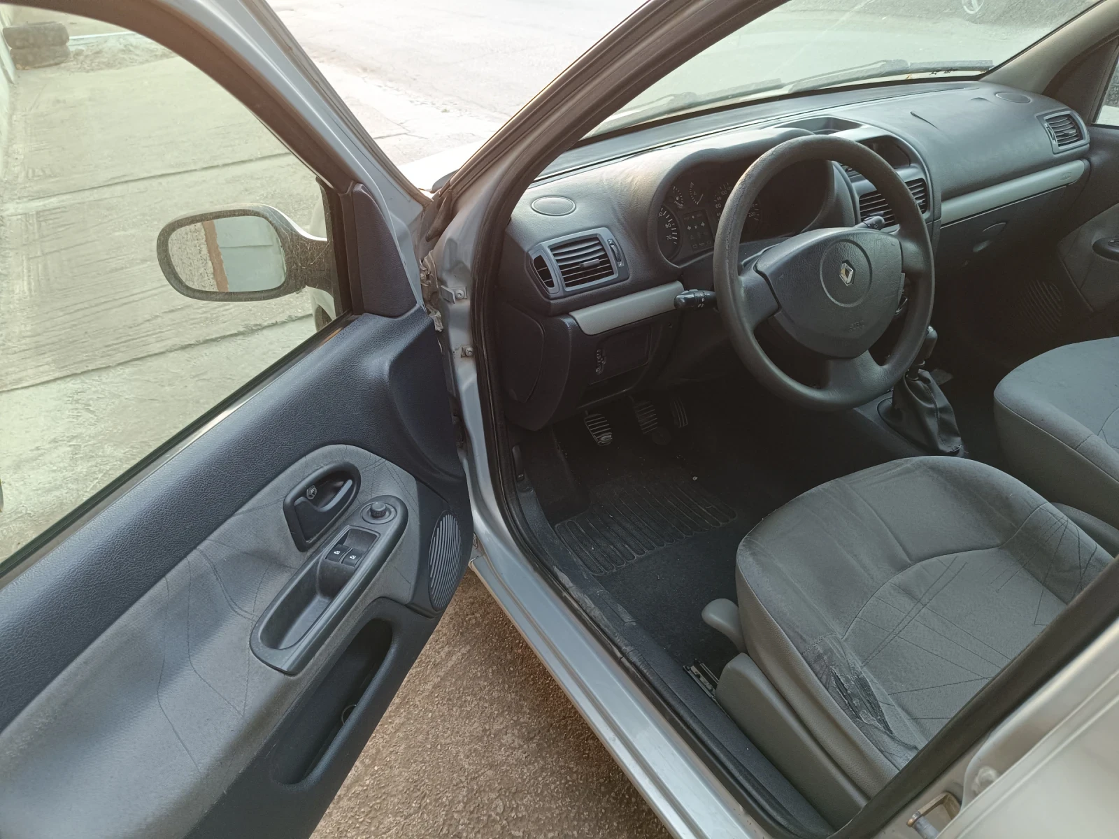 Renault Clio Renaul Clio - изображение 8
