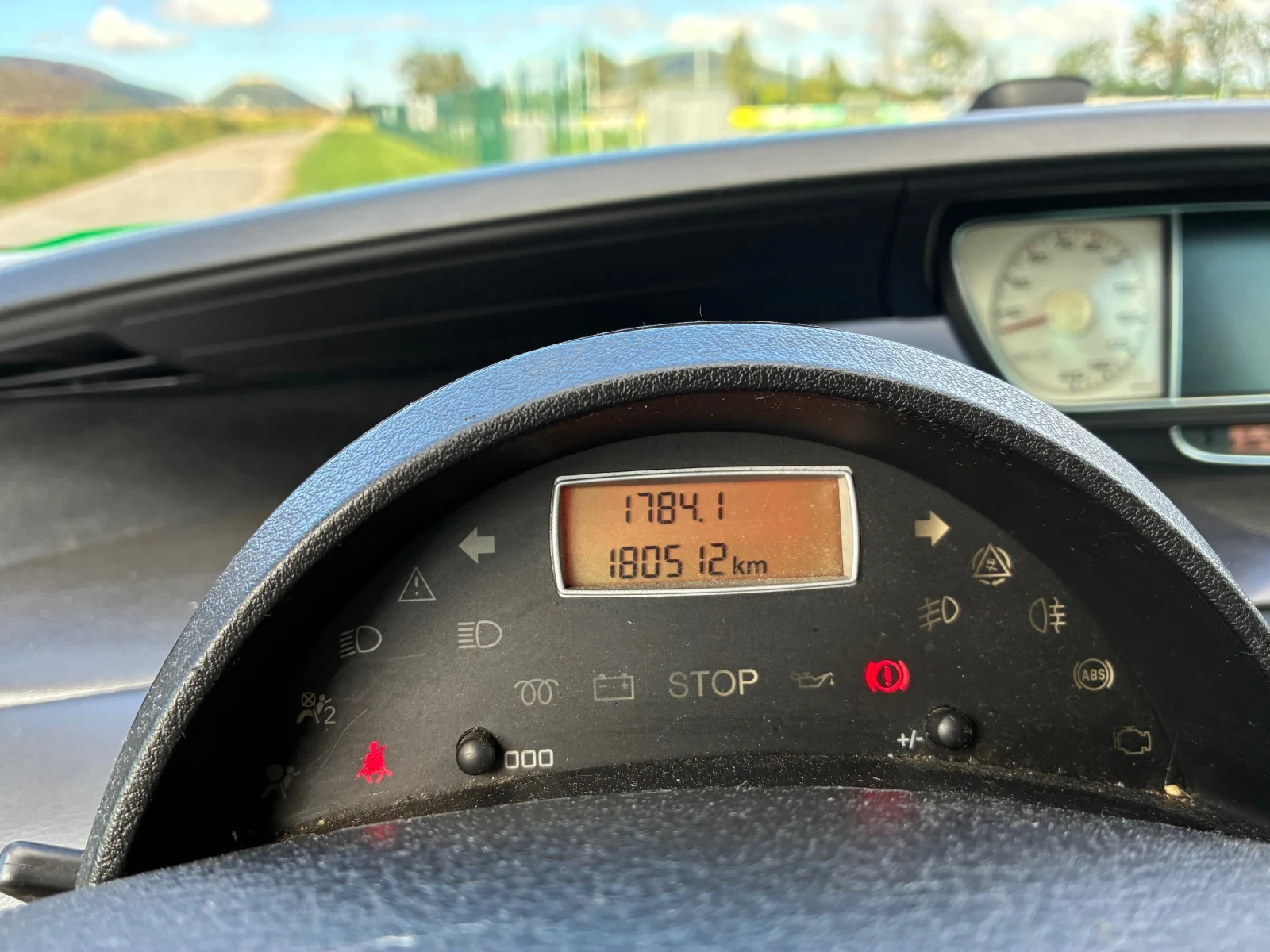 Citroen C8 2.0 HDI - изображение 10
