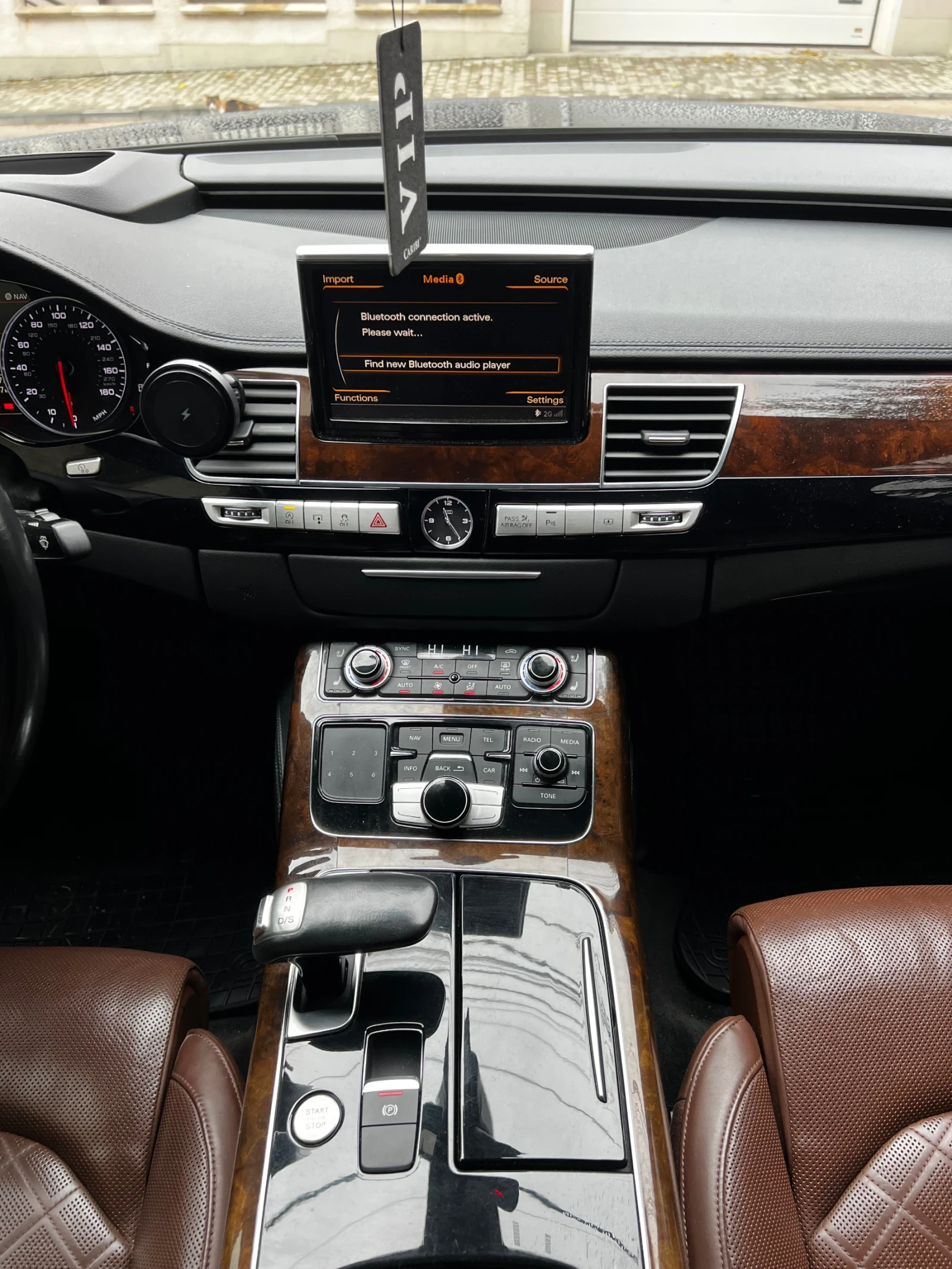 Audi A8  - изображение 8