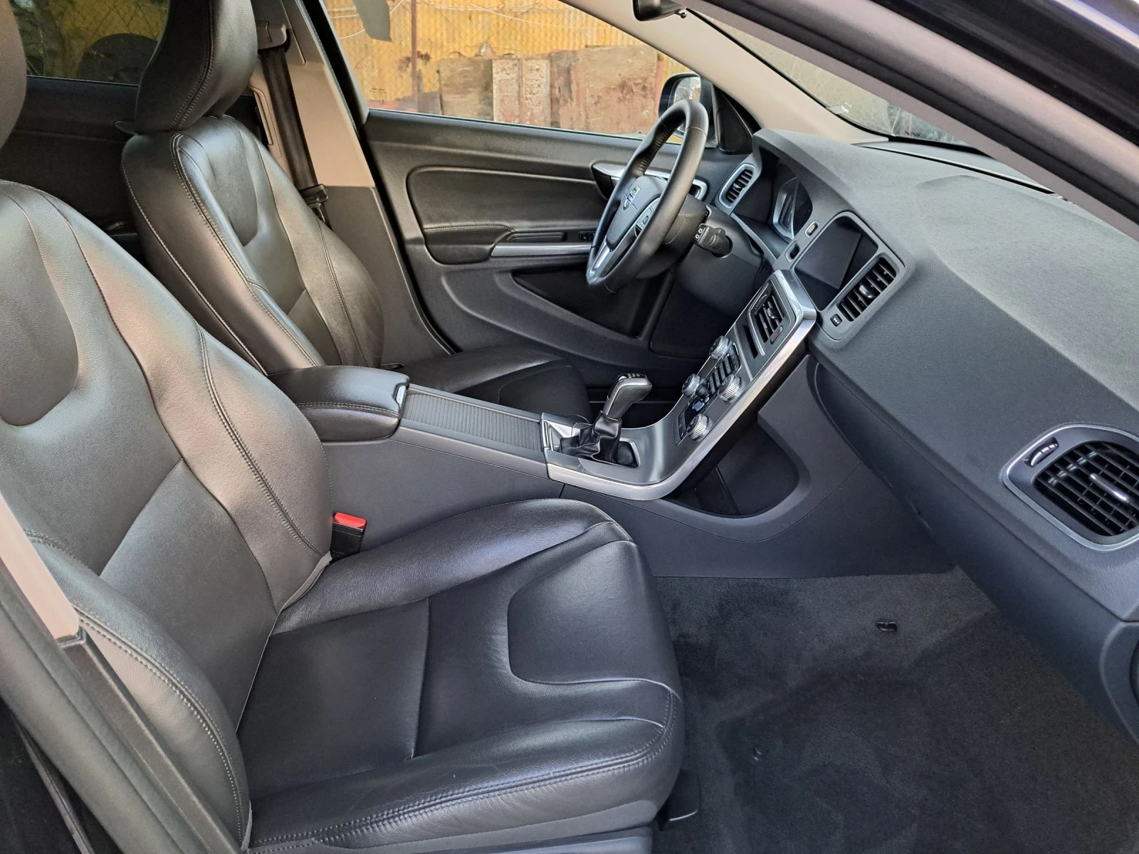 Volvo V60  D3 150k.c. | Mobile.bg   13