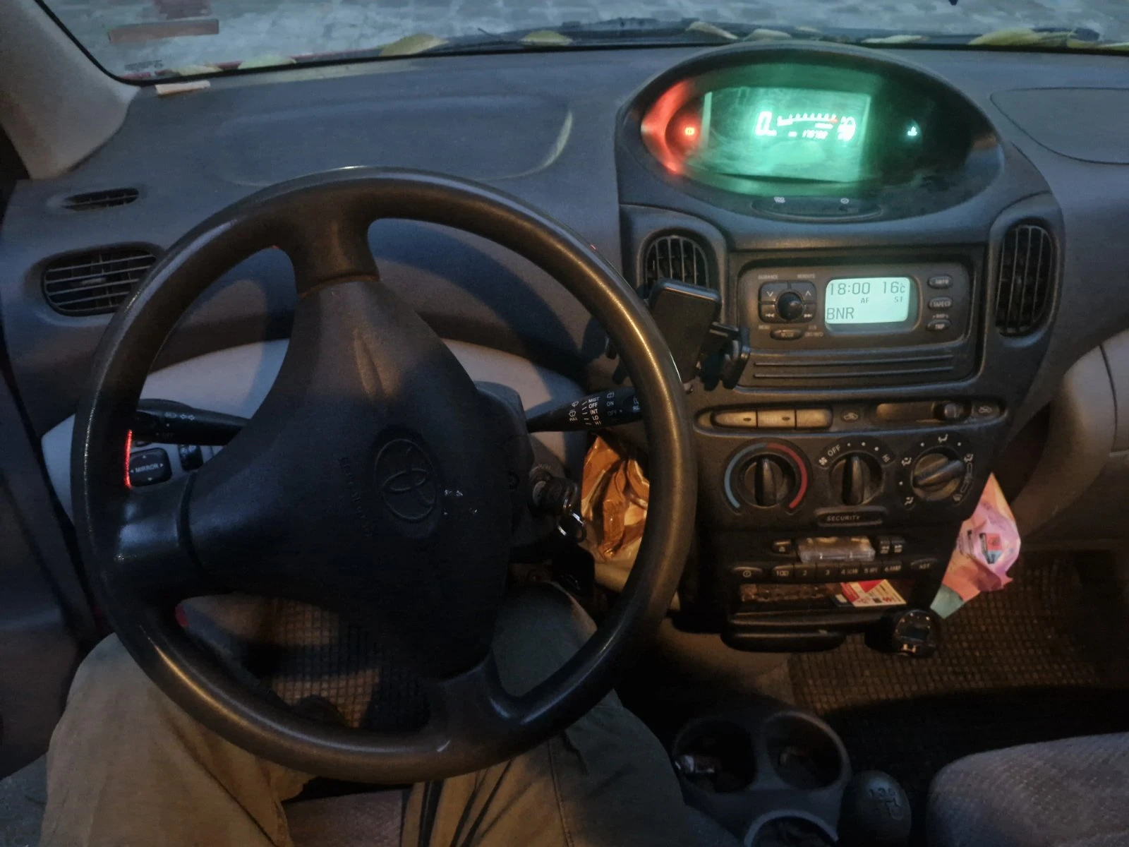 Toyota Yaris verso | Mobile.bg � ����������� 8