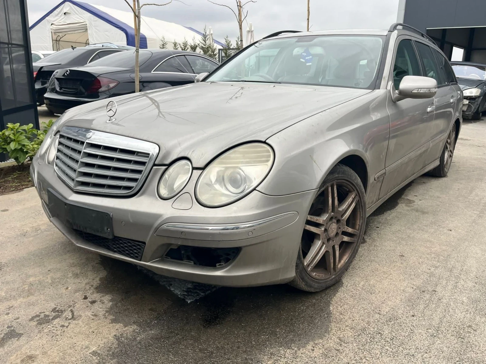 Mercedes-Benz E 280 642 - изображение 2