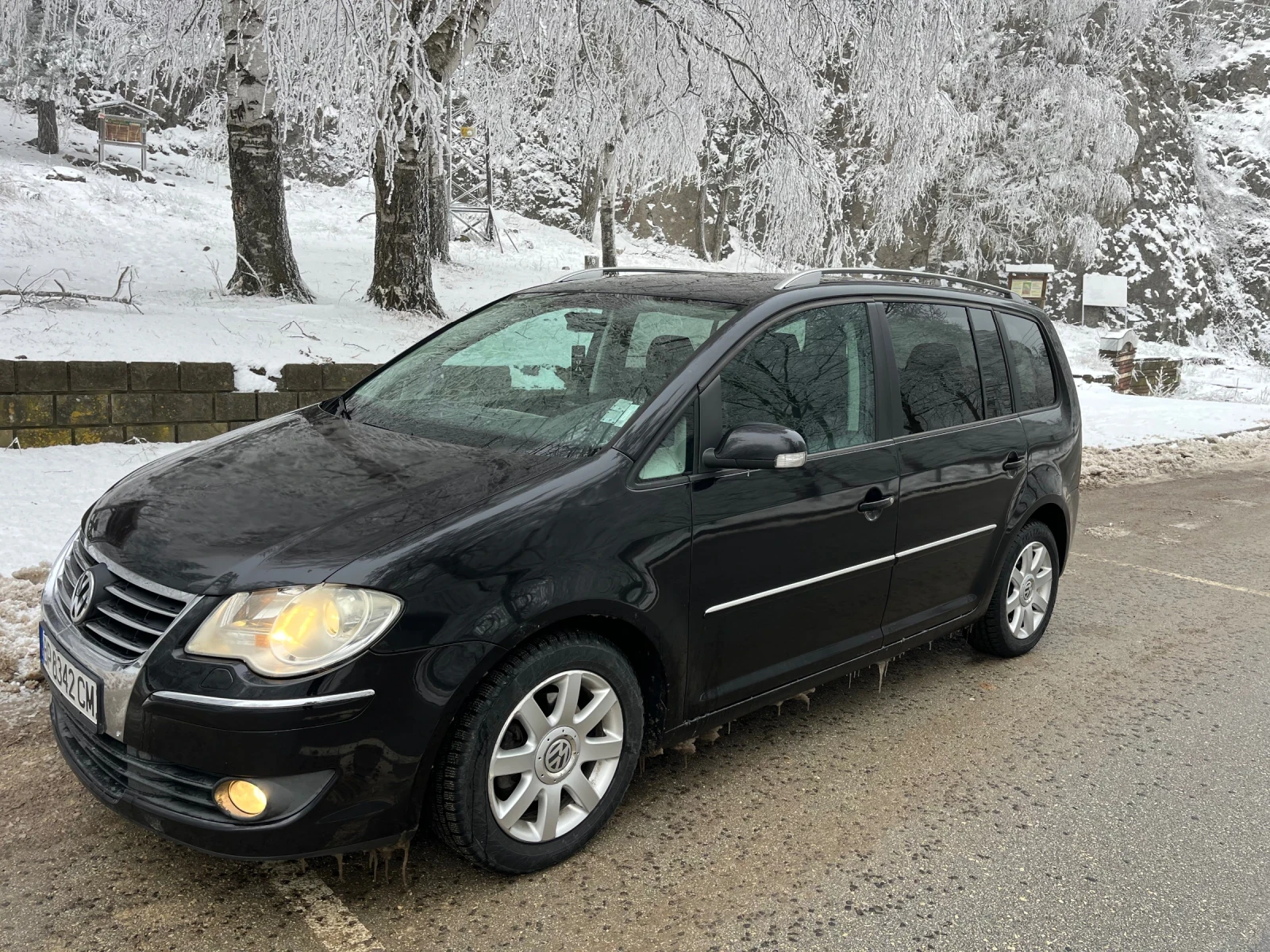 VW Touran 2.0 140 TDI - изображение 2