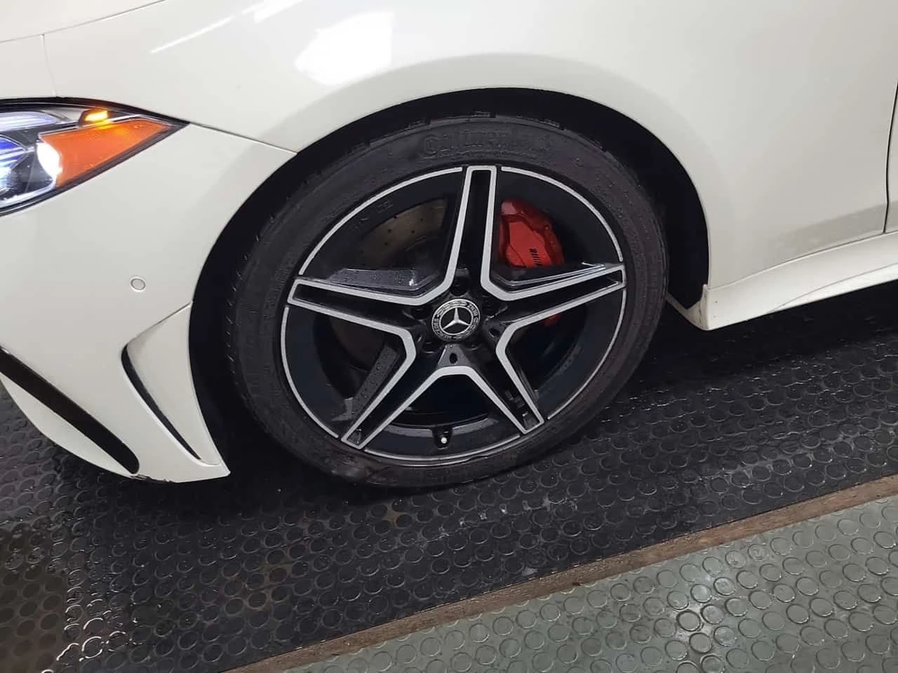 Mercedes-Benz CLS 450  CARFAX, снимка 6 - Автомобили и джипове - 54341146