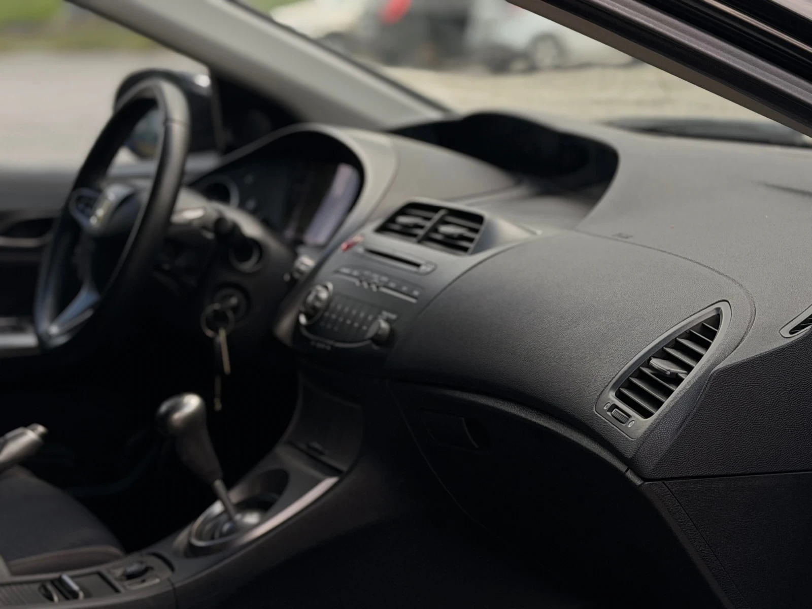 Honda Civic 1.8I/FACELIFT/ИТАЛИЯ, снимка 14 - Автомобили и джипове - 54380084