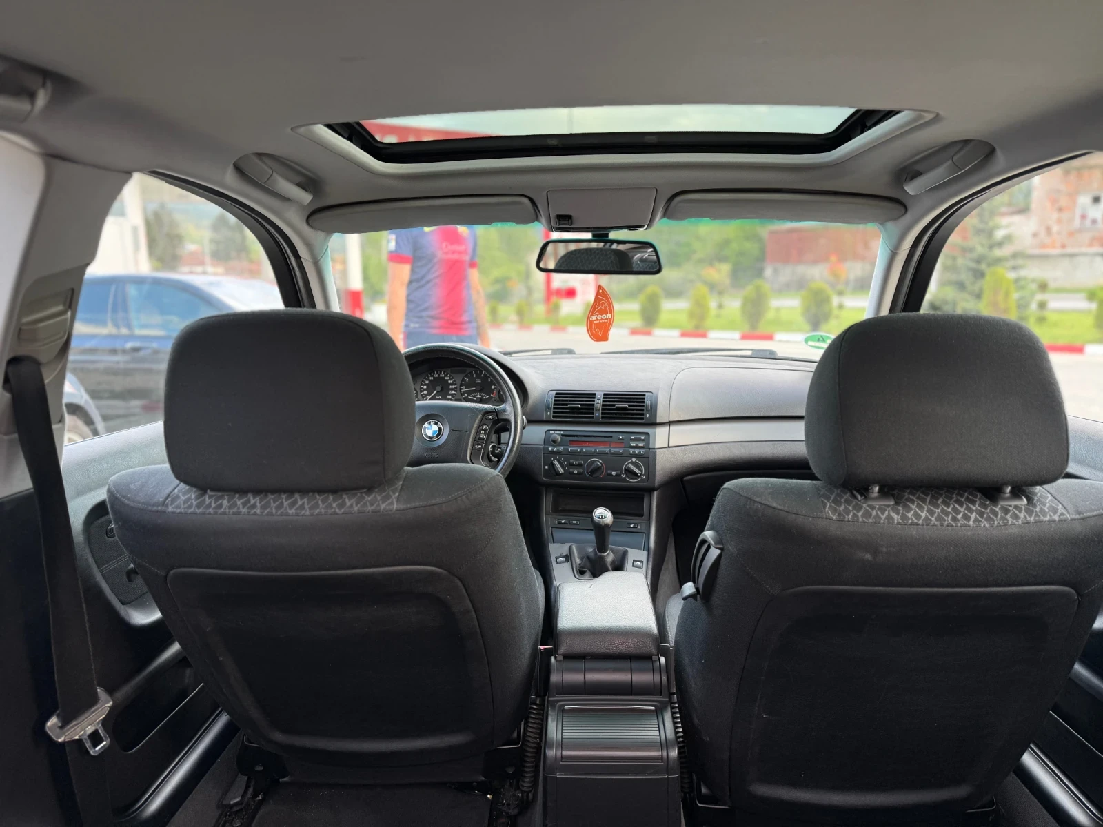 BMW 316 1.8 compact напълно обслужен, снимка 11 - Автомобили и джипове - 54596781