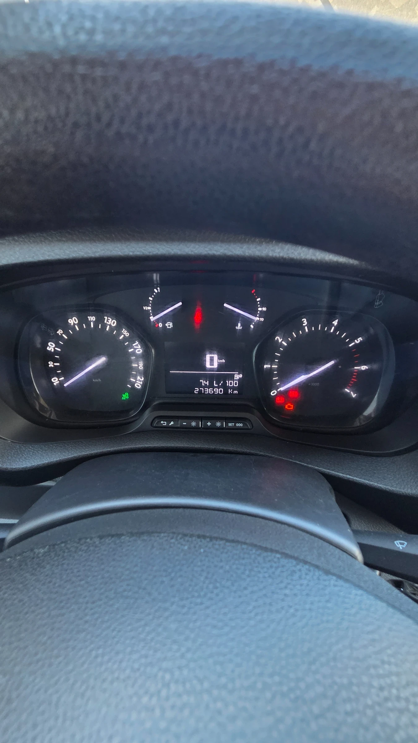 Citroen Jumpy 2.00   HDI  , снимка 11 - Автомобили и джипове - 54698982